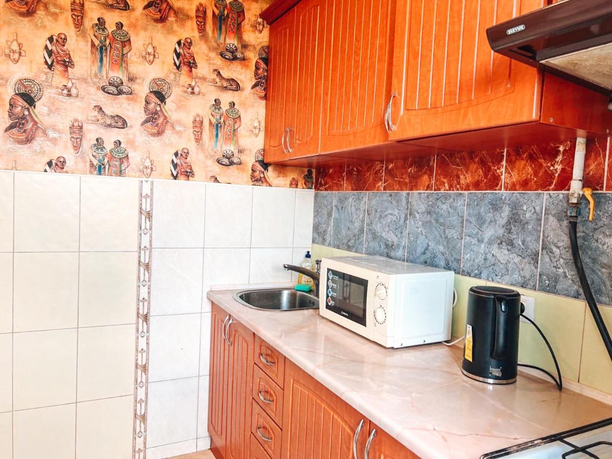 Apartment Near Metro Station Darnitsa Київ Екстер'єр фото