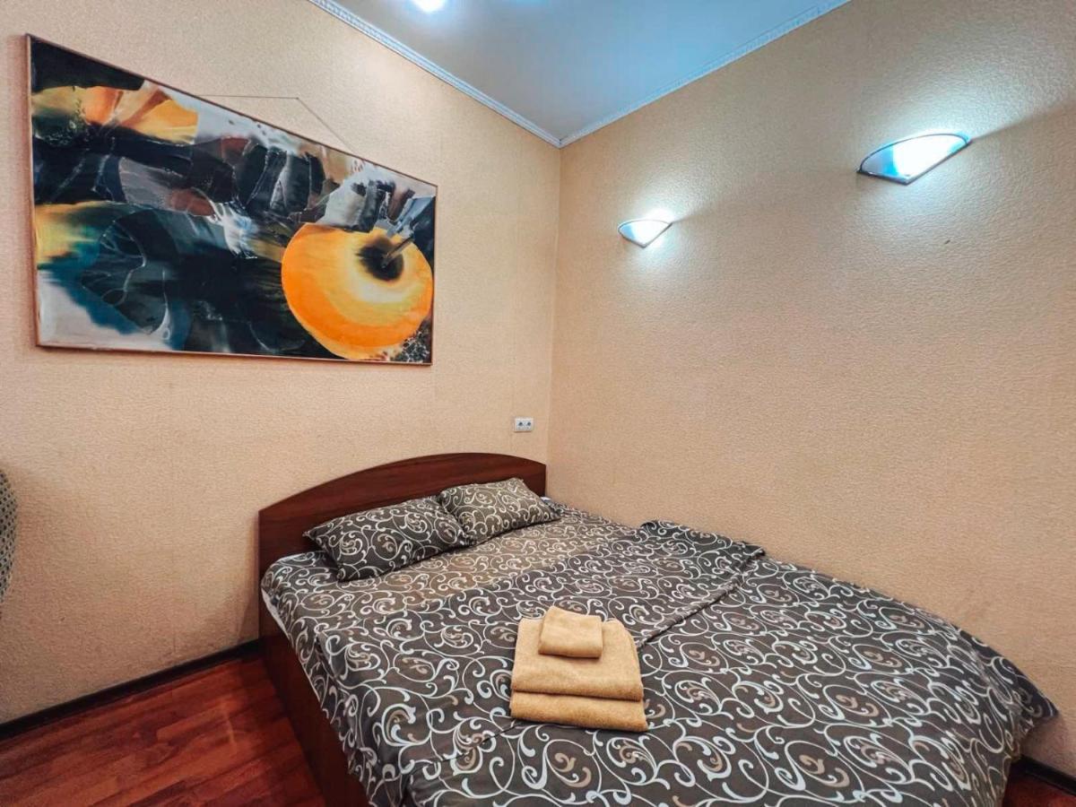 Apartment Near Metro Station Darnitsa Київ Екстер'єр фото